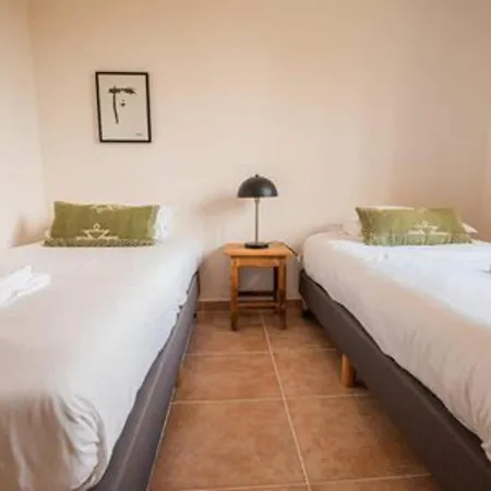 Spacious With Large Garden Les Forges (Deux-Sevres)