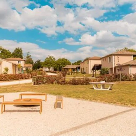 Spacious With Large Garden
